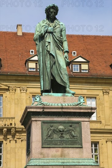 Schiller monument erected in 1839 by Bertel Thorvaldsen, Schillerplatz, statue, sculpture, monument, behind Prinzenbau, Stuttgart, Baden-Württemberg, Germany, Europe