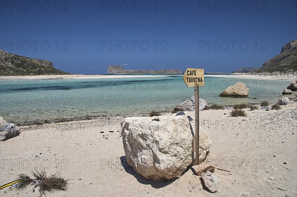 Beach, lagoon, Gramvoussa Island, sign Cafe Taverna, blue cloudless sky, Gramvoussa Peninsula, Pirate Bay, Balos, Tigani, West Crete, Crete Island, Greece, Europe