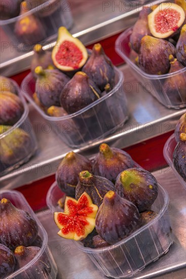 Figs at the Mercato Boquiera in Barcelona, Spain, Europe