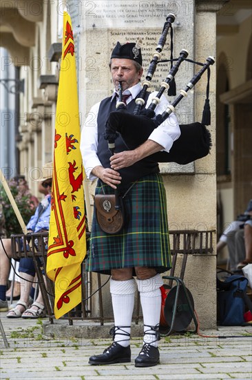 Bagpipers, musicians, music concert, Scottish flag, Sigmaringen, Baden-Württemberg, Germany, Europe