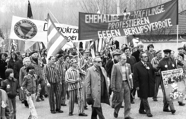 The party congress of the National Democratic Party of Germany (NPD) triggered protests against neo-Nazism, fascism and war on 08.12.1979 in Ketsch, Germany, Europe