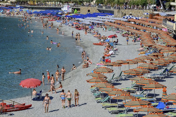 Monterosso Beach, Spiaggia di Fegina, Cinque Terre, Province of La Spezia, Liguria, Italy, Europe