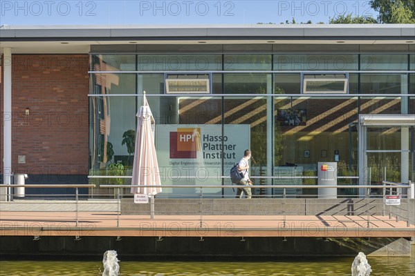 Lecture theatre building, Hasso Plattner Institute, Prof.-Dr.-Helmert-Straße, Babelsberg, Potsdam, Brandenburg, Germany, Europe