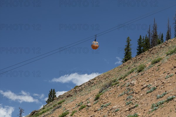 Monarch, Colorado, The Monarch Crest Scenic Tramway takes tourists to the 12, 000-foot top of Monarch Ridge at the continental divide