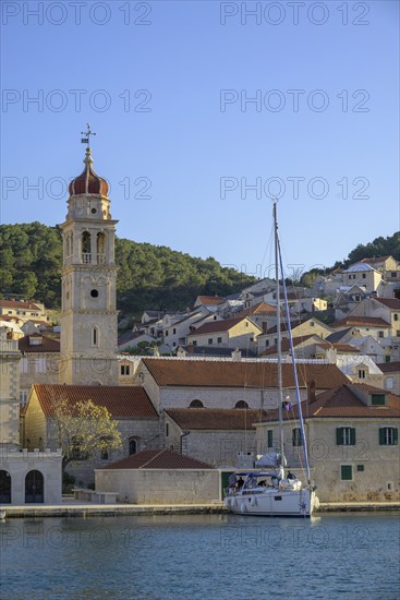 Church of St. Jerome of Stridon and sailing boat, Pucišca, Split-Dalmatia County, Croatia, Europe