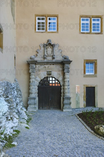 Kapfenburg Castle, wooden door, entrance portal, architecture, historical building, Ordensburg, Spornburg, former castle of the Teutonic Order, today cultural centre, international music academy, museum, Lauchheim, Ostalbkreis, Baden-Württemberg, Germany, Europe