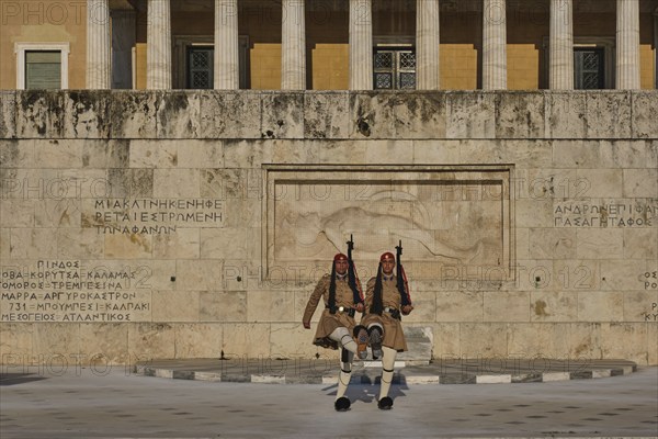 ATHENS, GREECE, MAY 20, 2010: Changing of the presidential guard Evzones in front of the Monument of the Unknown Soldier near Greek Parliament, Syntagma square, Athenes, Greece, Europe