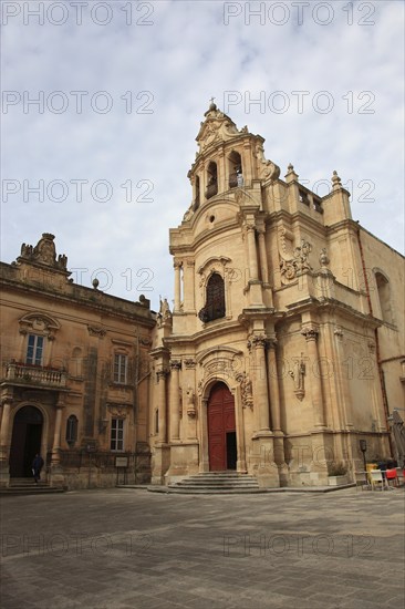 City of Ragusa, Church, Chiesa di San Guiseppe in Piazza Pola in the late Baroque district of Ragusa Ibla, Unesco World Heritage Site, Sicily, Italy, Europe