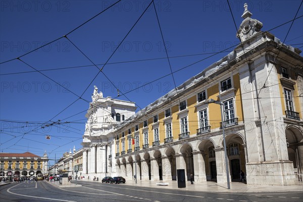 Rua Alfandega, right Ministry of Justice, Commercial Square, Praça do Comercio, Baixa neighbourhood, Lisbon, Portugal, Europe