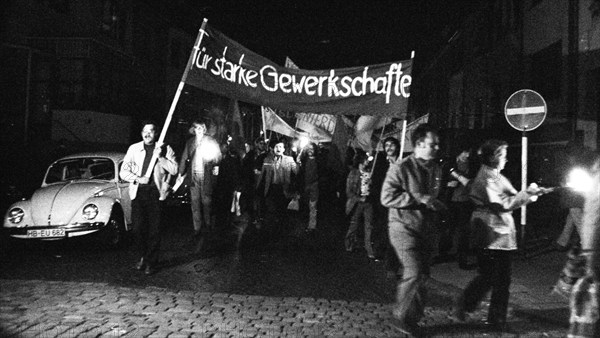 The congress of the DKP-affiliated Socialist German Workers' Youth (SDAJ) on 11.09.1971 in Bremen was accompanied by demonstrations by the youth organisation in Bremen and Wildeshausen, Germany, Europe