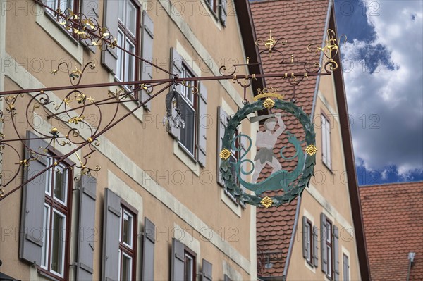 Nose sign from the brewery pub Zum wilden Mann, Dinkelsbühl, Bavaria, Germany, Europe