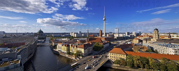 City panorama with Spree, Cathedral, Nikolai Quarter, Red Town Hall, TV Tower and Old Town House, Berlin-Mitte, Berlin, Germany, Europe