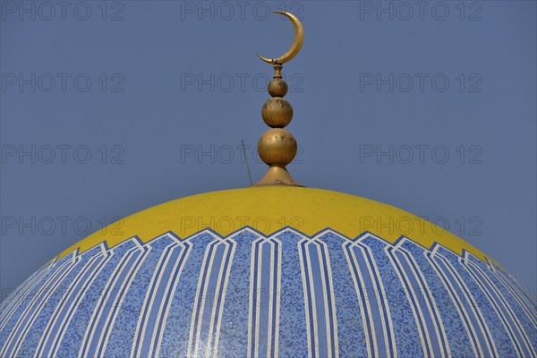 Dome of the Great Mosque of Taqah, Dhofar Region, Orient, Oman, Asia