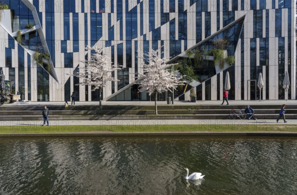 Kö-Bogen building, shops, restaurants and offices, am Hofgarten, Düsseldorf, Germany, Europe