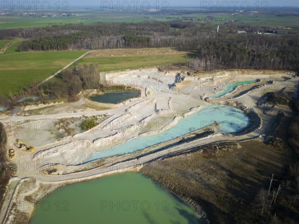 The Blue Hole, a residual hole from the kaolin mining operations of Kaolin- und Tonwerke Seilitz-Löthain GmbH, is now a natural paradise, but can only be entered by anglers, Ockrilla, Saxony, Germany, Europe