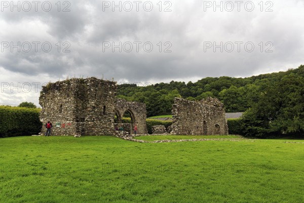 Ruins of Cymer Abbey in a meadow, former Cistercian abbey, Dolgellau, Gwynedd, Wales, Great Britain