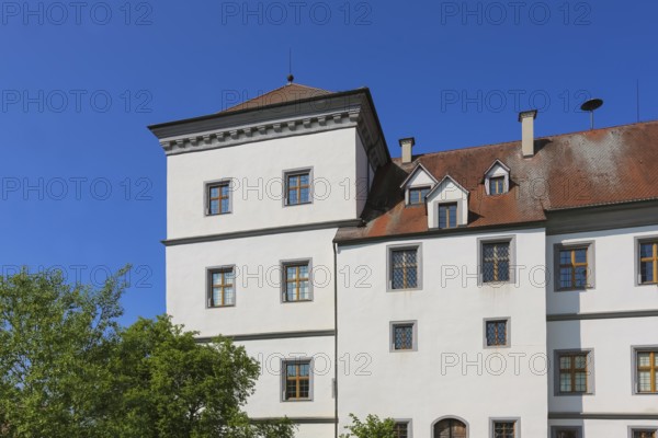 Meßkirch Castle, Castle of the Counts of Zimmern, Zimmern Castle, regular four-wing castle complex, Renaissance building, architecture, historical building, east view, park, castle garden, window, façade, Meßkirch, Sigmaringen district, Baden-Württemberg. Germany