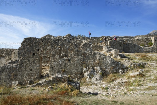 Byzantine ruined city of Mystras or Mistra on the Taygetos Mountains, UNESCO World Heritage Site, Laconia, Peloponnese, Greece, Europe