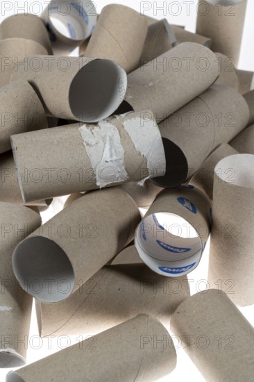 Pile, mountain of empty, used toilet paper rolls