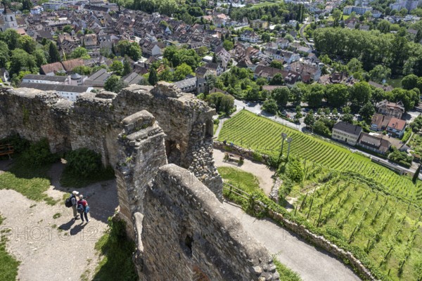 The ruins of Staufen Castle on the Schlossberg with a view of the historic old town, wine-growing region, Staufen im Breisgau, Markgräflerland, Black Forest, Baden-Württemberg, Germany, Europe