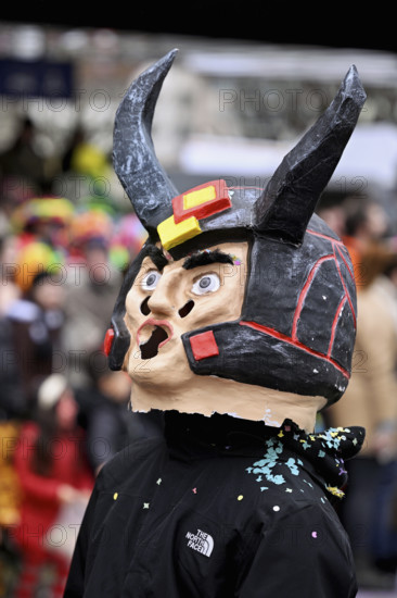 Person masked as a devil at the carnival parade of the Wey guild on Rose Monday, Güdismäntig, Lucerne Carnival 2024, Lucerne, Switzerland, Europe