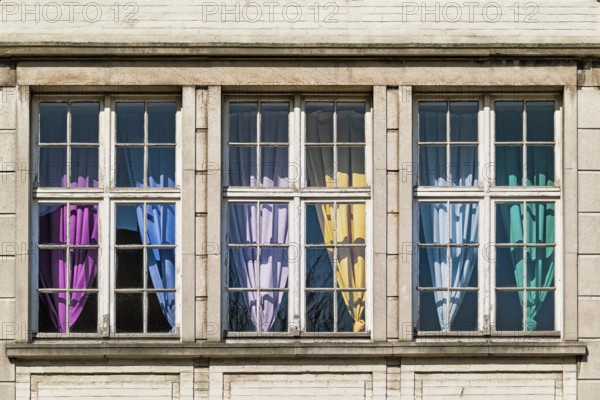 Window with curtains in primary colours, colour design, printing colours, colour, colourful, curtain, facade, window facade, mullioned window, colour circle, colour scheme, different, living, house, apartment building, graphic, texture, design, decoration, fabric, fabrics, textiles, Bruges, Belgium, Europe