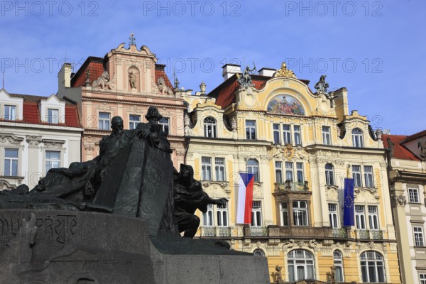 Jan Hus Monument on the Old Town Square, Prague, Czech Republic, Europe