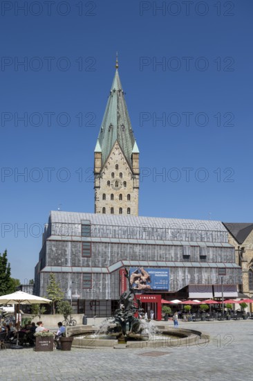 Diocesan Museum and High Cathedral on the market square, Paderborn, Westphalia, North Rhine-Westphalia, Germany, Europe