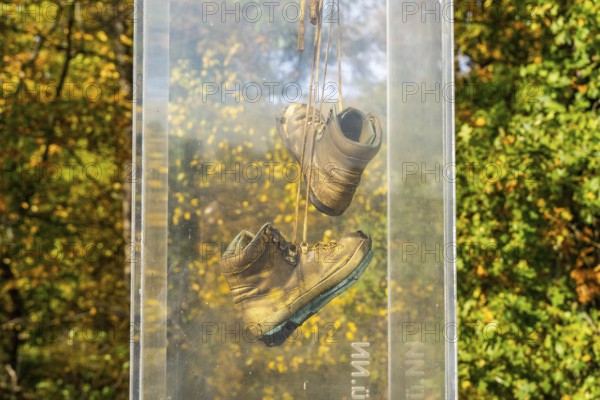 Art installation with hiking boots, artists Walter Gramming and Ushi F, Wiesenburg, International Art Trail, Hoher Fläming nature park Park, Brandenburg, Germany, Europe