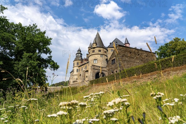 Bürresheim Castle, castle north-west of Mayen on a rocky spur in the Nettetal valley, Rhineland-Palatinate, Germany, Europe