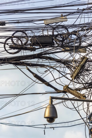 Cable, wiring, electricity, power supply, order, chaos, chaotic, electricity, electric, confusion, confusion, danger, dangerous, infrastructure, connection, chaotic, structure, technology, progress, supply, high voltage, ailing, light, lamp, power cable, Thailand, Asia