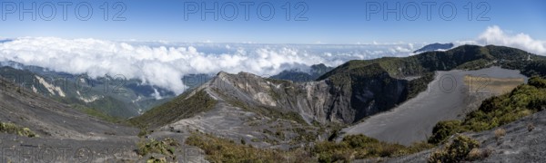 Irazu Volcano, Irazu Volcano National Park, Parque Nacional Volcan Irazu, Cartago Province, Costa Rica, Central America