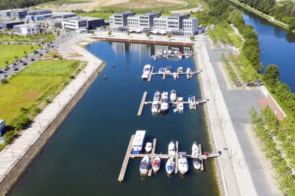 Marina Hafen Graf Bismarck, the rebuilt and newly constructed harbour of the former Graf Bismarck colliery. The demolished colliery site is being developed with a housing estate of single and multi-family houses, Gelsenkirchen, 13.06.2021