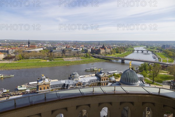 In the early hours of the morning, a section of the Carola Bridge collapsed for unknown reasons. Over a length of around 100 metres, the section on which the trams normally run collapsed into the Elbe. Photo of the intact bridge from 2023 with the steamboat parade, Carola Bridge in Dresden, Dresden, Saxony, Germany, Europe