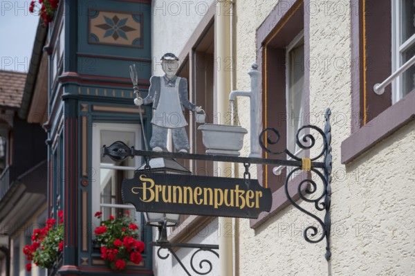 Nasenschild Brunnenputzer, Café and Bistro, Brunnenstr. 24, Villingen-Schwenningen, Baden-Württemberg, Germany, Europe