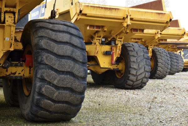 Car tyres from a dump truck