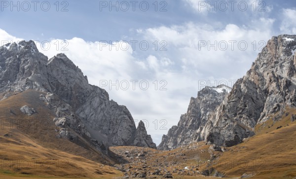 Mountains in the Keltan Mountains, Sary Beles Mountains, Tien Shan, Naryn Province, Kyrgyzstan, Asia