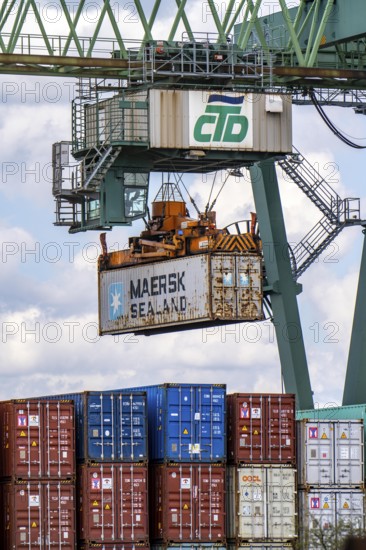 Port of Dortmund, Container Terminal Dortmund CTD, trimodal terminal, transport by rail, road and waterway, Dortmund-Ems Canal, North Rhine-Westphalia, Germany, Europe