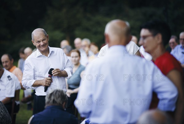 Federal Chancellor Olaf Scholz, (SPD), pictured during a citizens' dialogue in Seelow. 29.08.2024