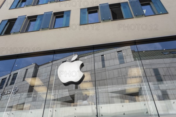 Apple symbol on an Apple Store in the Old Town, Munich, Bavaria, Germany, Europe