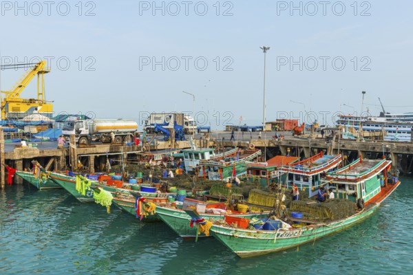 Colourful fishing boats, boat, ship, fishing boat, colourful, colourful, decorated, harbour, sea, seafaring, ocean, fisherman, work, tradition, wooden boat, fishing, fishing cutter, painted, profession, traditional, holiday, travel, tourism, fishing, island, holiday island, dock worker, Koh Samui, Thailand, Asia