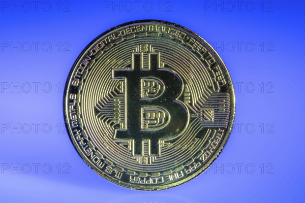 Bitcoin, cryptocurrency, symbol coin, optical placeholder for the digital currency