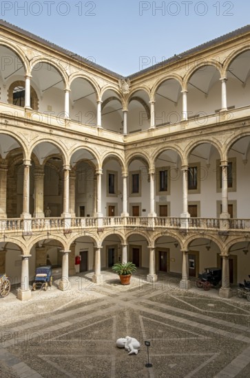 Inner courtyard, Palazzo dei Normanni, Norman Palace, Palermo, Sicily, Italy, Europe