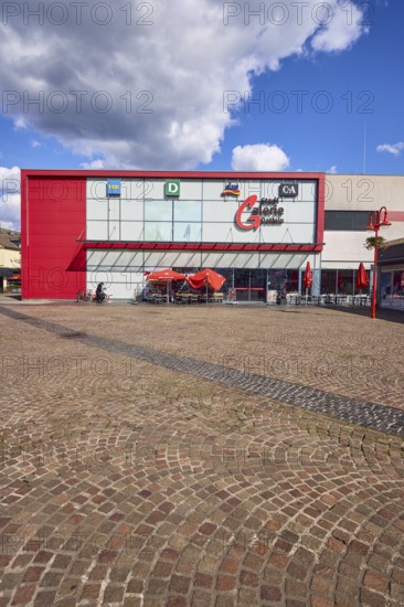 Shopping centre Stadtgalerie Datteln with Tedi, Deichmann, dm-Markt and fashion shop C and A in the pedestrian zone of Datteln, Ruhr area, Recklinghausen district, North Rhine-Westphalia, Germany, Europe