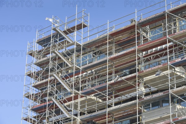 Scaffolding, residential building, residential building, Berliner Straße, Wilmersdorf, Charlottenburg-Wilmersdorf district, Berlin, Germany, Europe