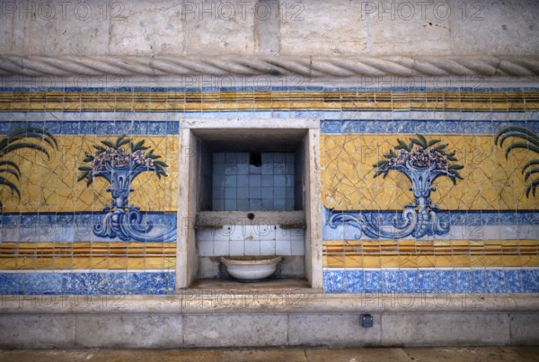 Azulejos, tiles, tile decoration, refectory, Hieronymite monastery Mosteiro dos Jerónimos, also Mosteiro de Belém, Belém, Lisbon, Portugal, Europe