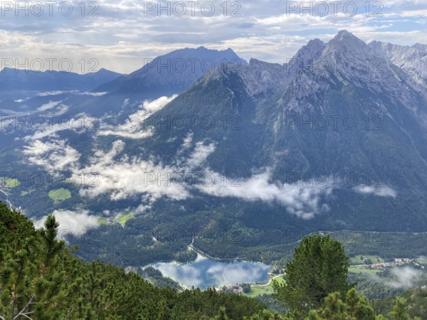 View of the Hintersee in the Ramsau, with the Hochkalter above and the Watzmann behind, Berchtesgaden National Park, Bavaria, Germany, Europe