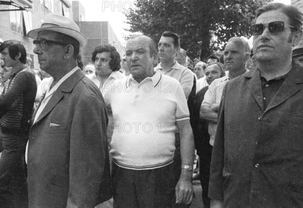 With black flags, mourning and anger, workers of Delog, a factory for flat glass, demonstrated in Gelsenkirchen on 13 July 1971 for the preservation of their jobs