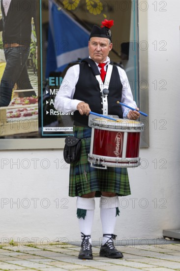 Bagpiper, musician, music concert, kilt, Sigmaringen, Baden-Württemberg, Germany, Europe