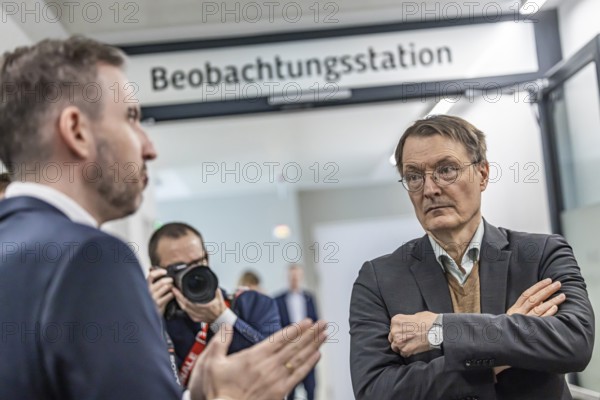 Federal Health Minister Karl Lauterbach (right, SPD) visiting a clinic in Baden-Württemberg, where the hospital reform is being rejected in its current form. Head physician Dr Heiner Stäudle explains the concept of the new Central Emergency Department at the medius Klinik Nürtingen, Baden-Württemberg, Germany, Europe